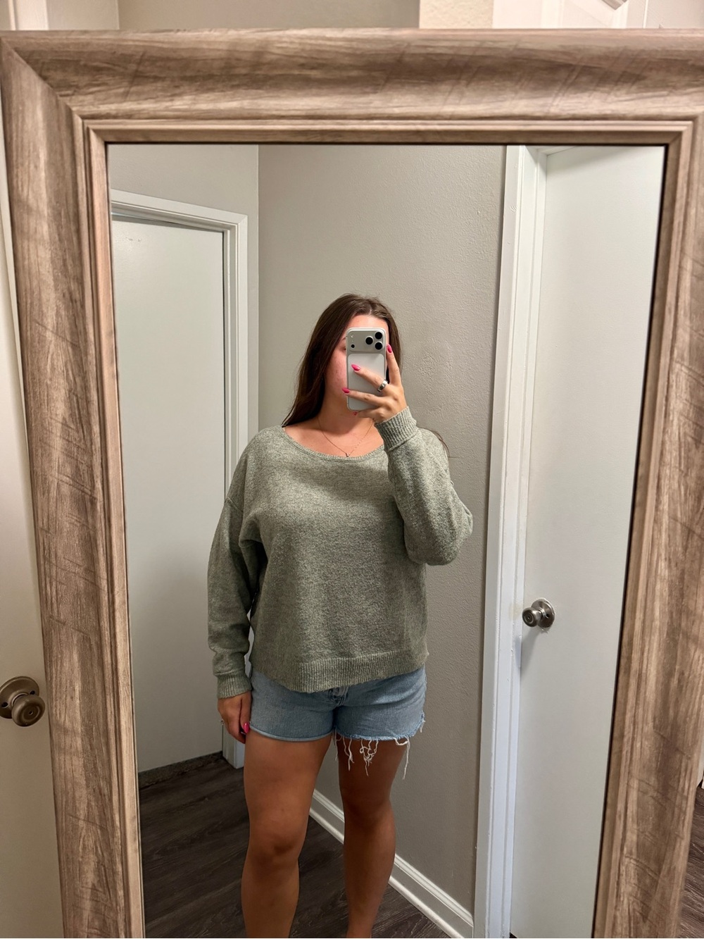 American Eagle Green Women’s Sweater